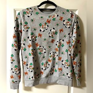 Disney Mickie & Minnie Christmas sweater